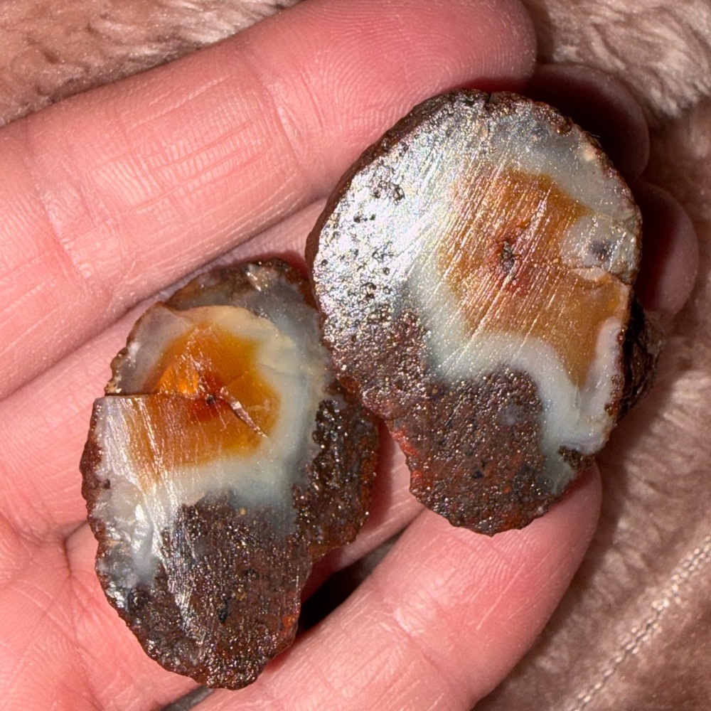 SMALL AGATE